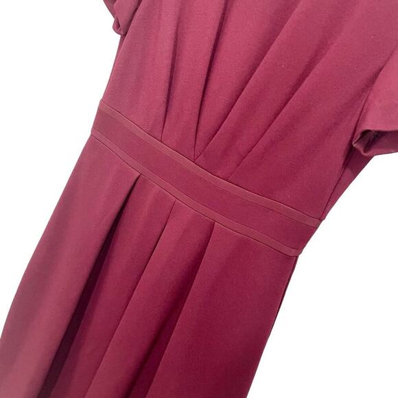 Trina Turk Fit & Flare Women's Dress Wine Pleated Short Cap Sleeve Zip Back 6/8 - Picture 3 of 11